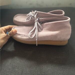 Clarks Wallabee boot Women's pink Suede Ankle Boots